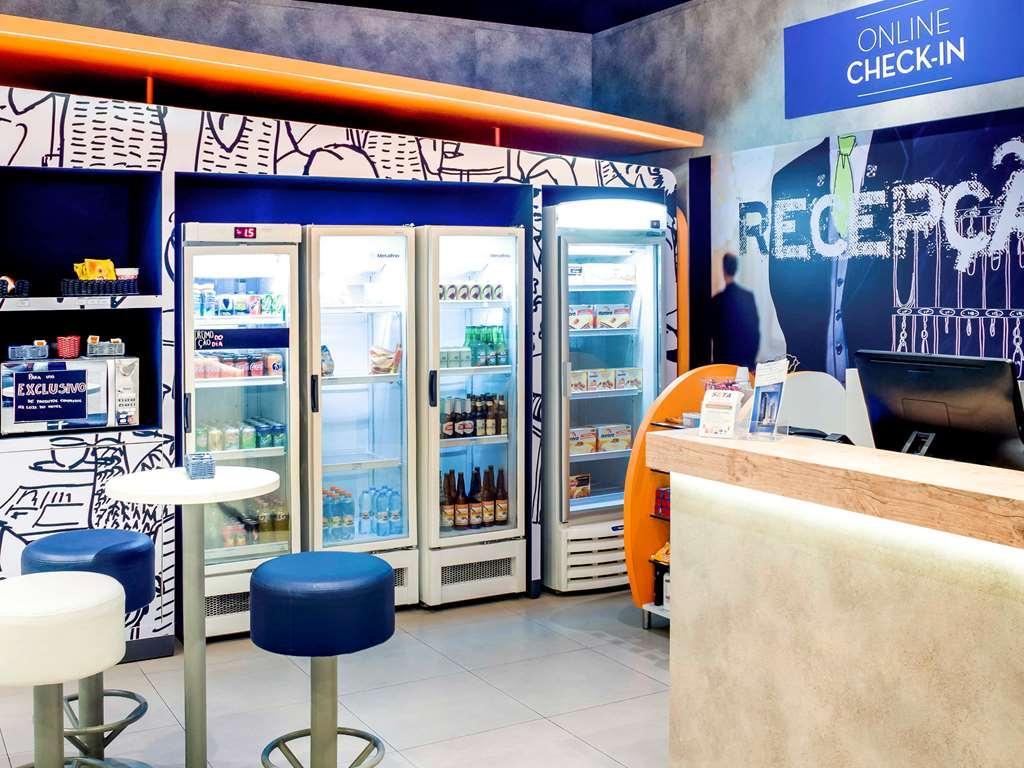 Ibis Budget 奥萨斯库 外观 照片